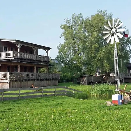 Ferienhaus Ranchhaus By Interhome Neuendorf (Saal)