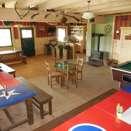 Ranchhaus By Interhome Ferienhaus Neuendorf (Saal)